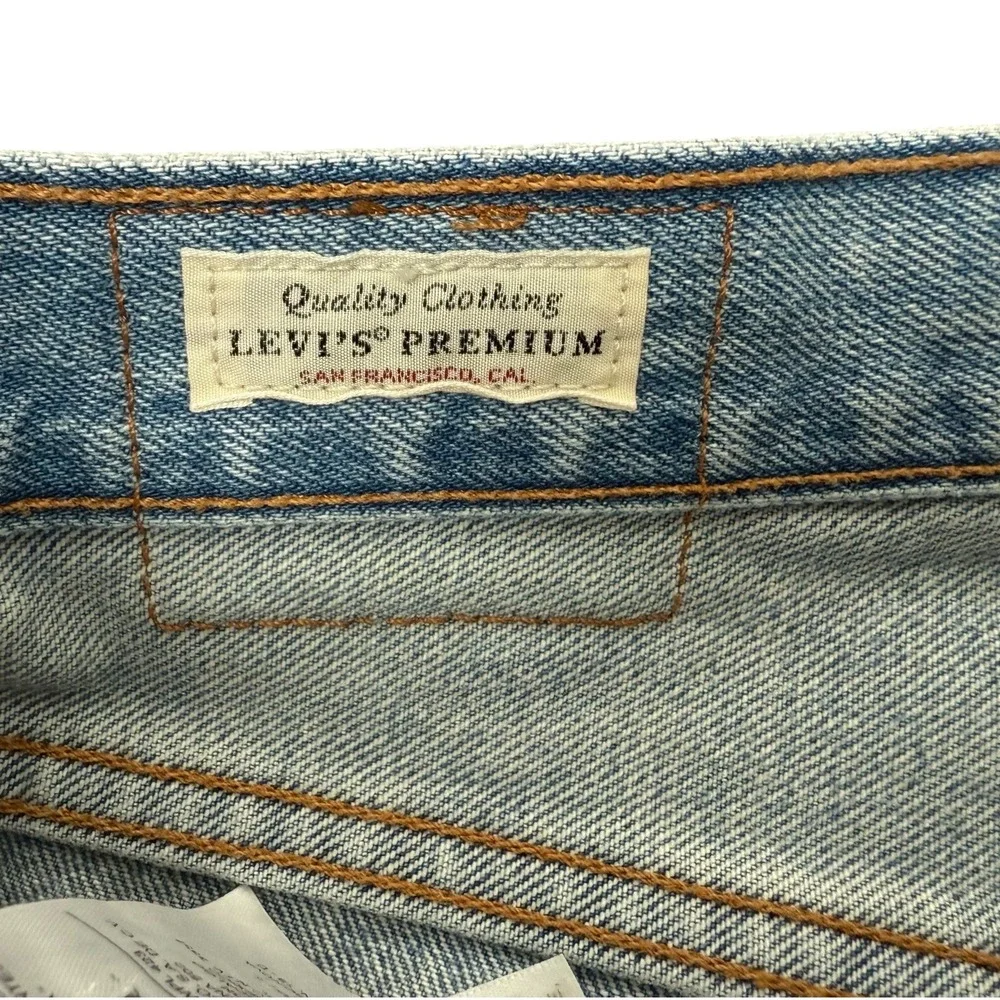 Levis Premium 501 Distressed Light‎ Wash Button Fly Jeans W28 L28 Denim Skinny